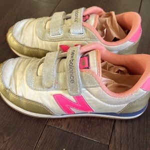 Girls New Balance sneakers, shoes, velcro, size 13